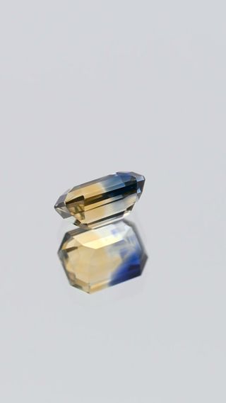Natural Bi-colour Sapphire Unheated thumbnail 5