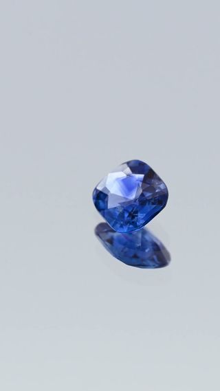 Blue Sapphire 0.61ct thumbnail 3