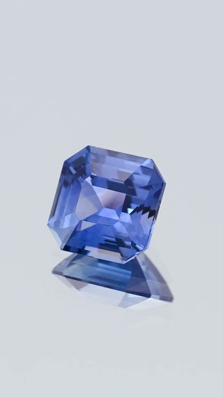 Blue Sapphire 2.20ct thumbnail 2