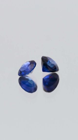 Natural Blue Sapphire thumbnail 4