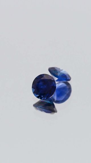 Natural Blue Sapphire thumbnail 7