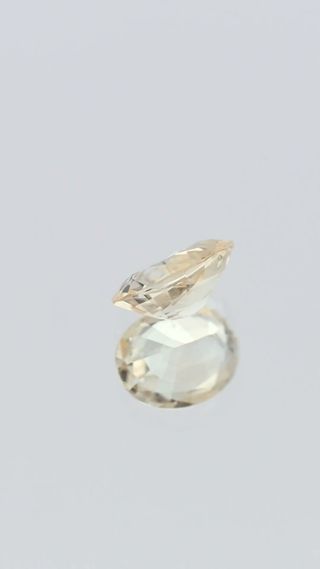 Natural Yellow Sapphire Unheated thumbnail 5