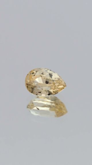 Natural Yellow Sapphire Unheated thumbnail 2