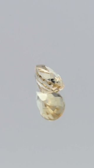 Natural Yellow Sapphire Unheated thumbnail 7